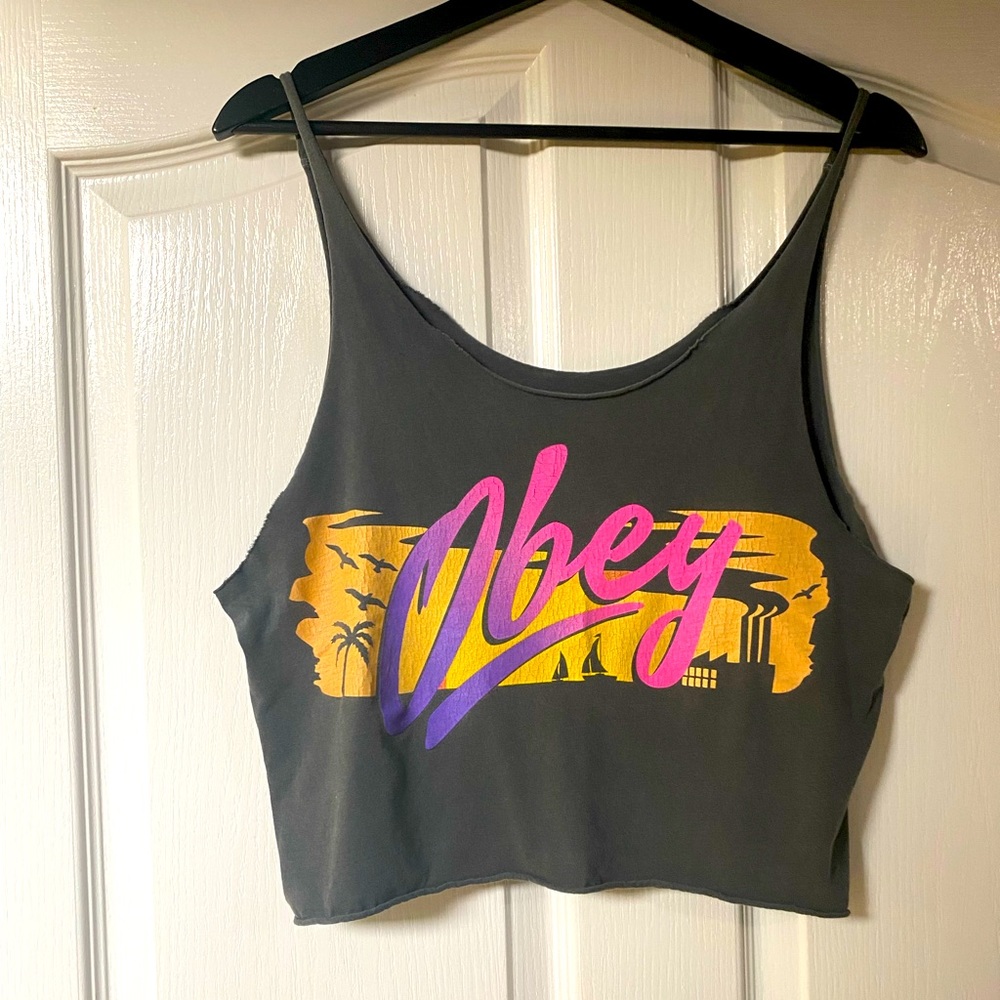 Obey Crop Too